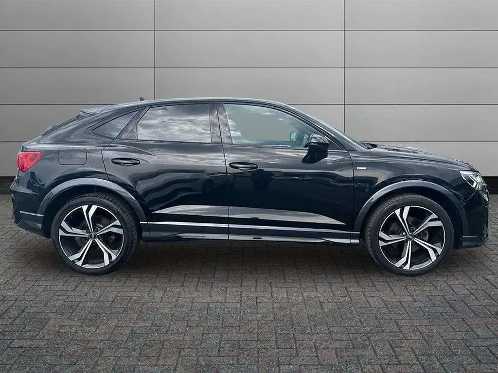 Used Audi Q3 Sport 150 HP (110 kW) 2020 Black SUV