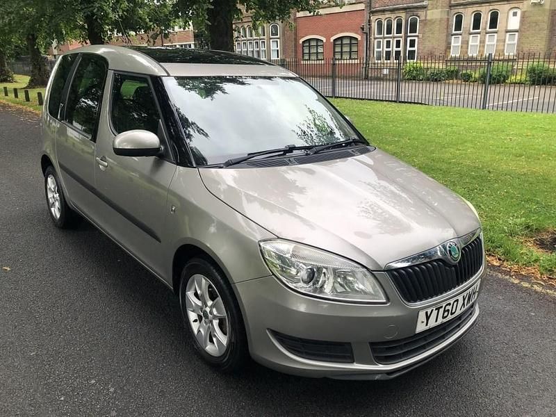 Beige Used 2010 Skoda Roomster SE MPV | £3,490 - Image 1/4