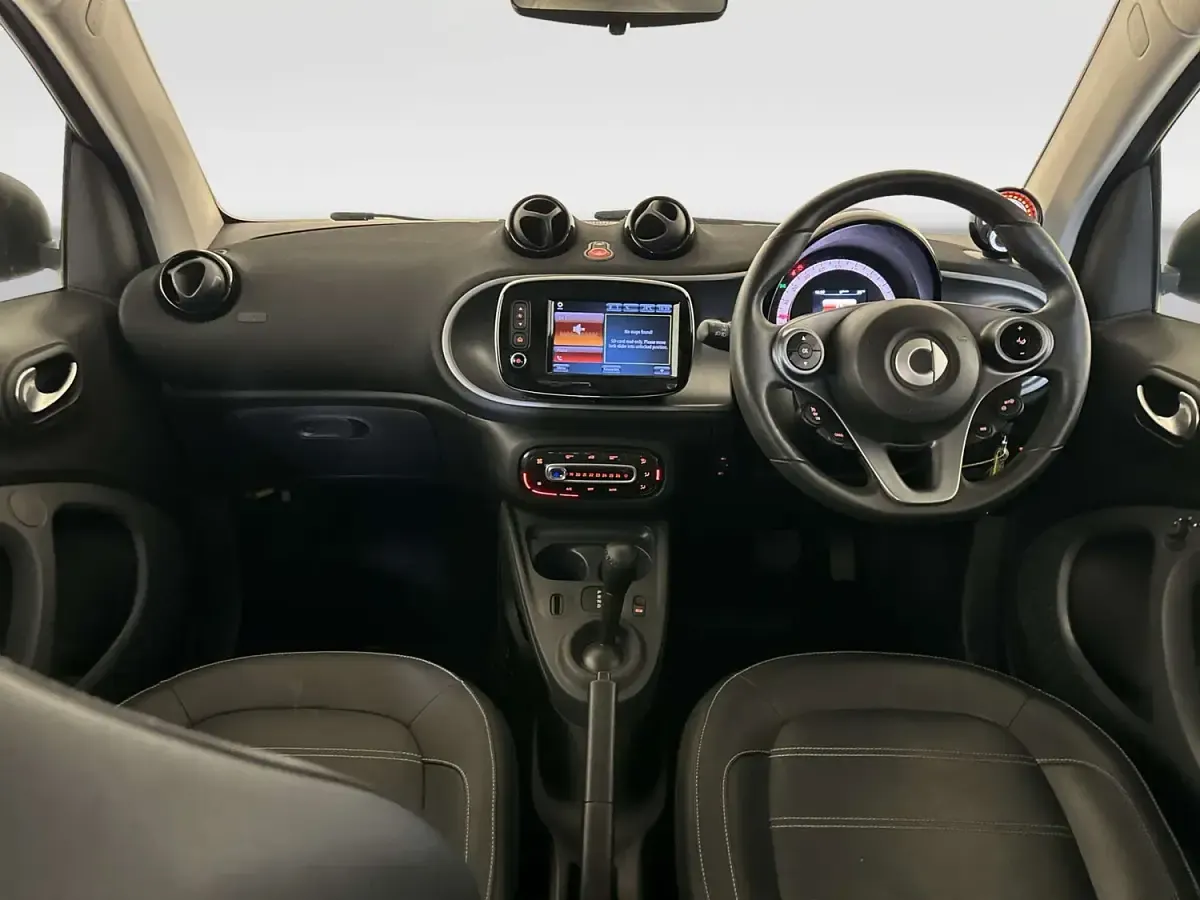 Used Smart ForTwo Electric Drive Premium 22 kW (30 HP) 2019 White Coupe