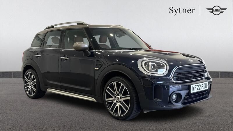 Black Used 2022 Mini Cooper Countryman Exclusive SUV | £23,500 (A bit pricey) - Image 1/4