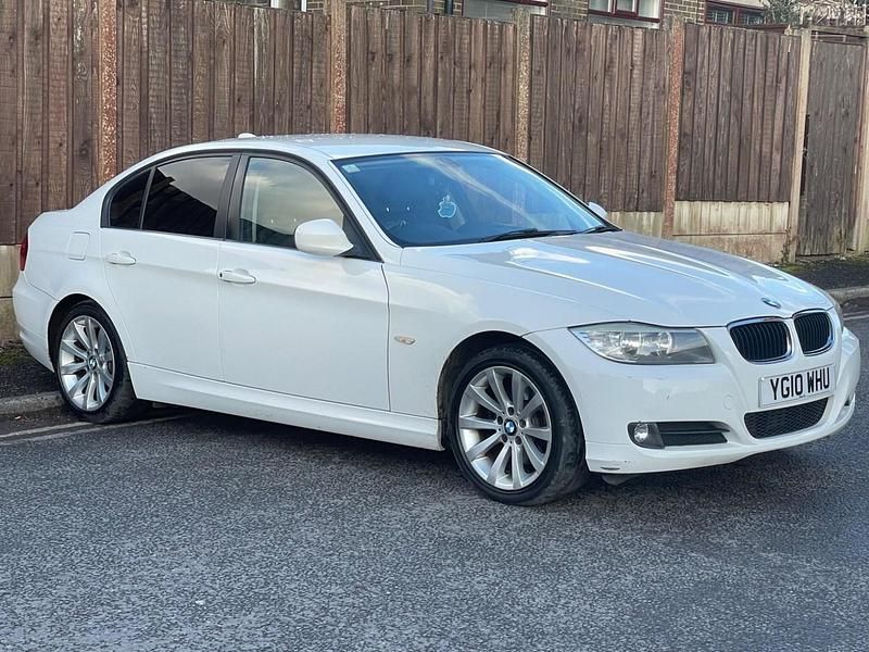 Used BMW 320 2010 White Sedan