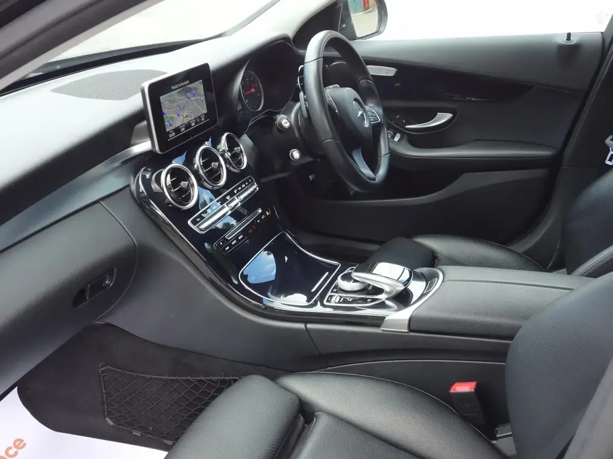 Used Mercedes C220 Executive 2017 Black Estate