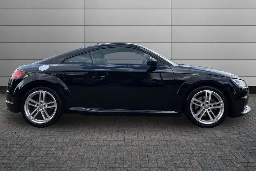 Used Audi TT Sport 194 HP (142 kW) 2022 Mythos black Coupe