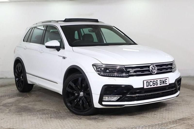 White Used 2016 VW Tiguan R-line SUV | £17,795 (Fair price) - Image 1/4