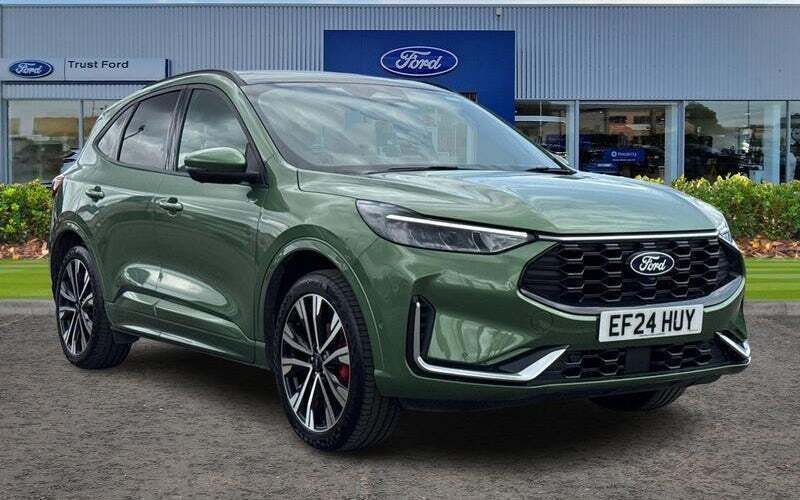 Used 2025 Ford Kuga ST-Line X SUV | £31,500 (Expensive) - Image 1/4
