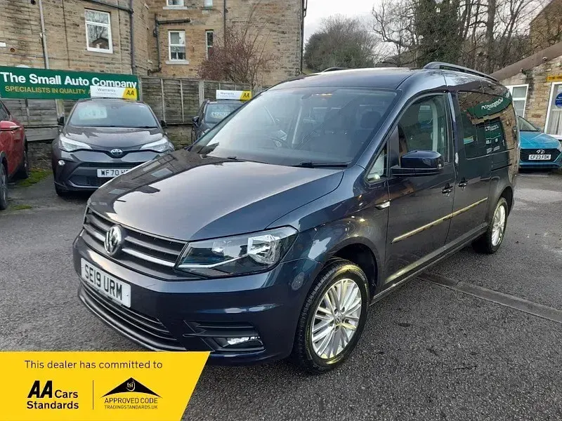 Usado VW Caddy Maxi Life 2019 Azul Monovolume