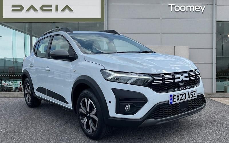Begagnad Dacia Sandero Journey 91 HK (66 kW) 2022 Halvkombi