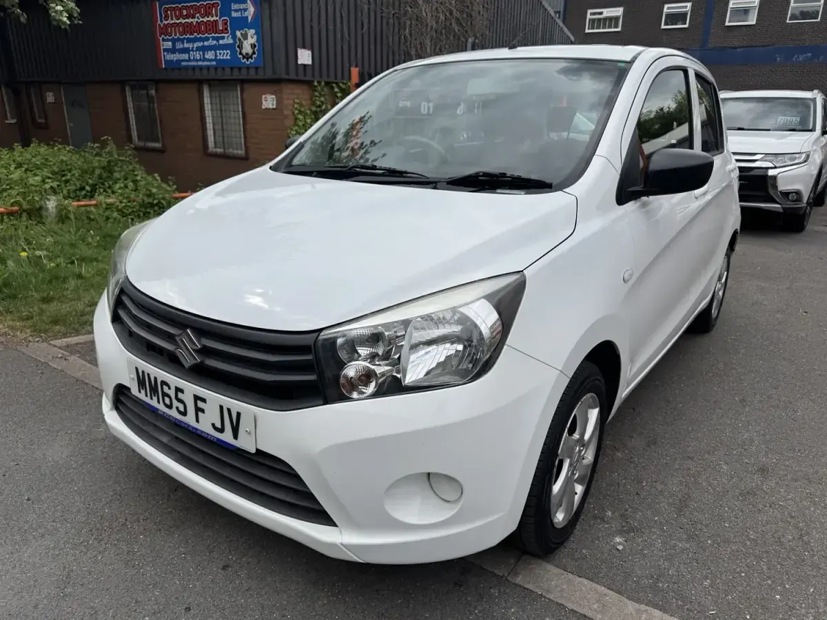 Używany Suzuki Celerio 68 KM (50 kW) 2016 Biały Hatchback