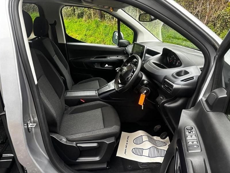 Gebraucht Peugeot Rifter Allure Premium 2021 Grau Van / Kleinbus