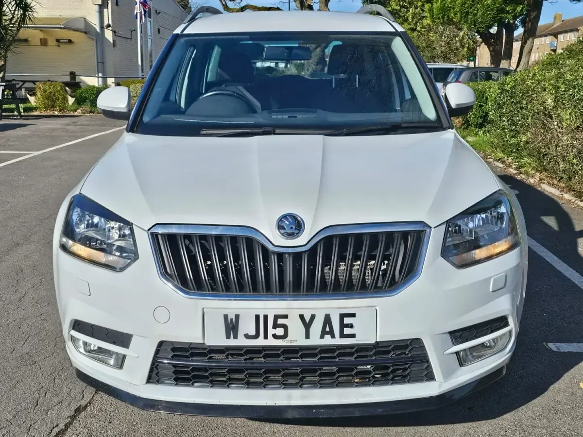 Używany Skoda Yeti 140 KM (102 kW) 2015 Biały SUV