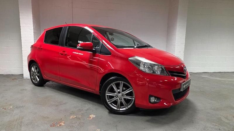 Used Toyota Yaris Multidrive S 2012 Red Hatchback