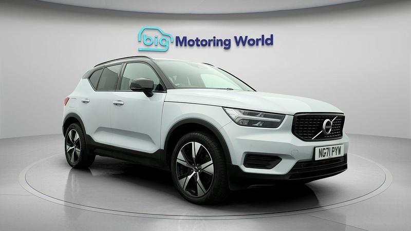 Used 2021 Volvo XC40 Plus SUV | £20,800 (Fair price) - Image 1/4