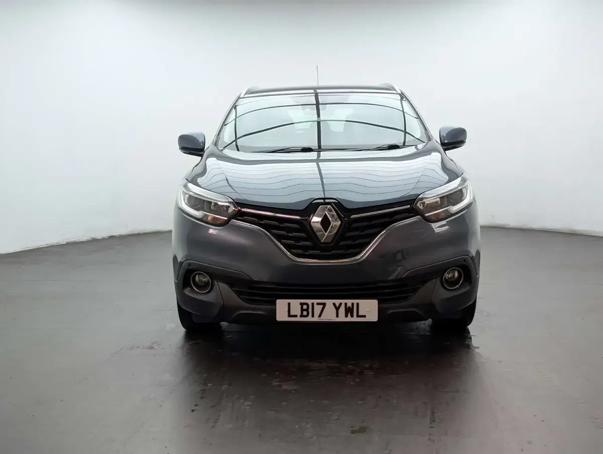 Usado Renault Kadjar Dynamique 110 HP (80 kW) 2017 Cinzento SUV