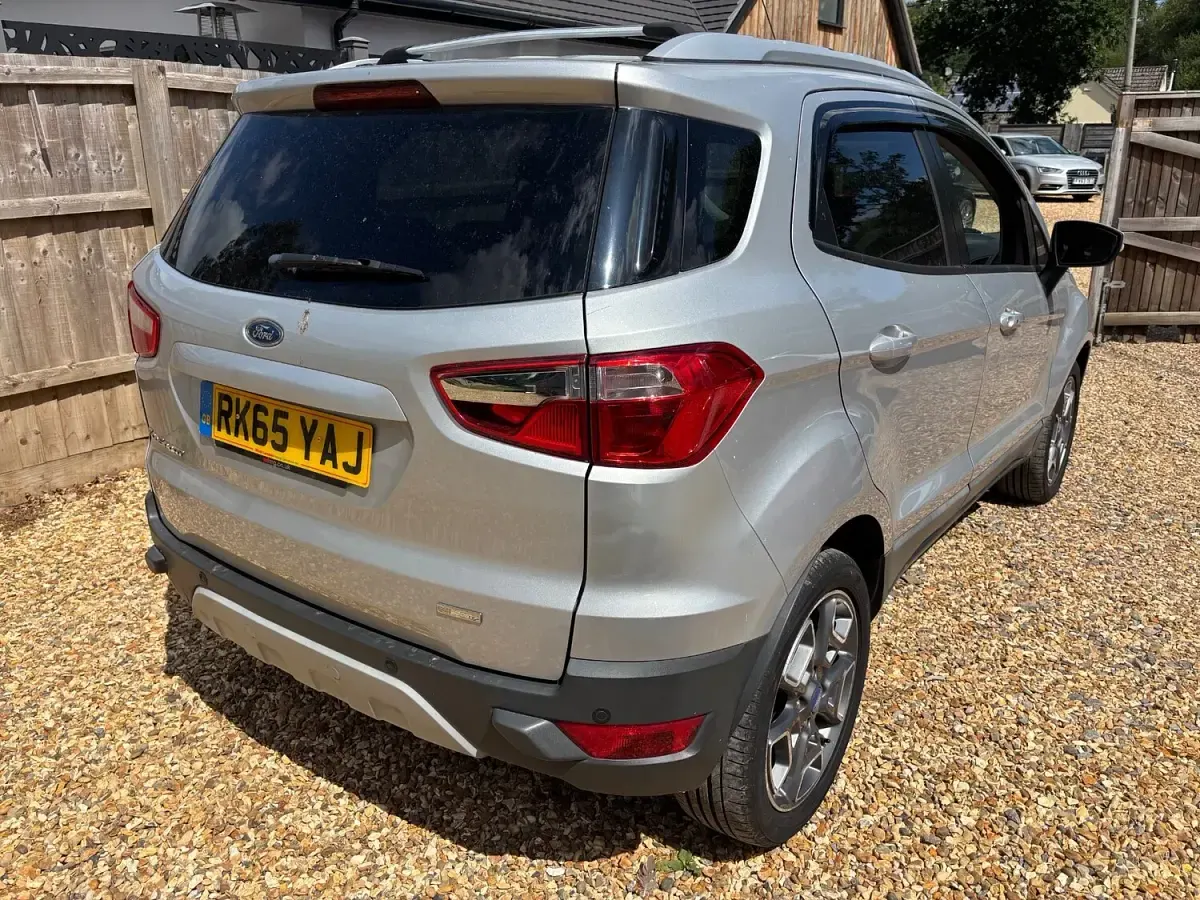 Used Ford Ecosport Titanium 125 HP (91 kW) 2015 Silver SUV