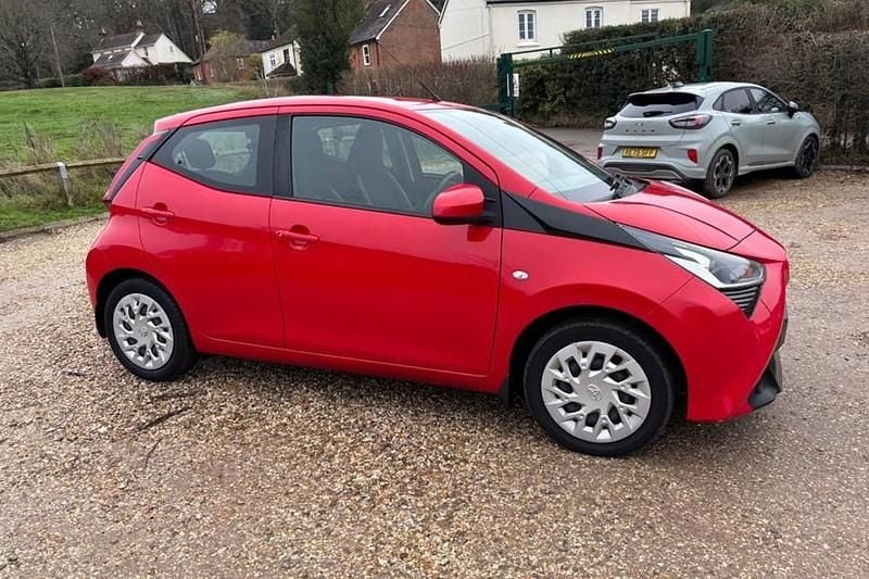 Red Used 2019 Toyota Aygo X-play Hatchback | £8,000 (Fair price) - Image 1/1