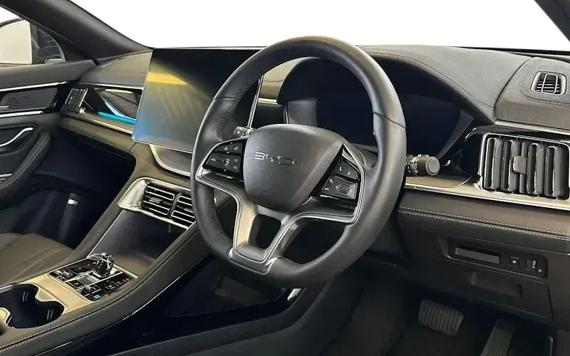Used BYD Seal U Boost 218 HP (160 kW) 2025 Black SUV