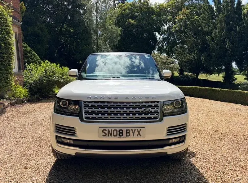 Used Land Rover Range Rover Vogue SE 339 HP (249 kW) 2013 White SUV