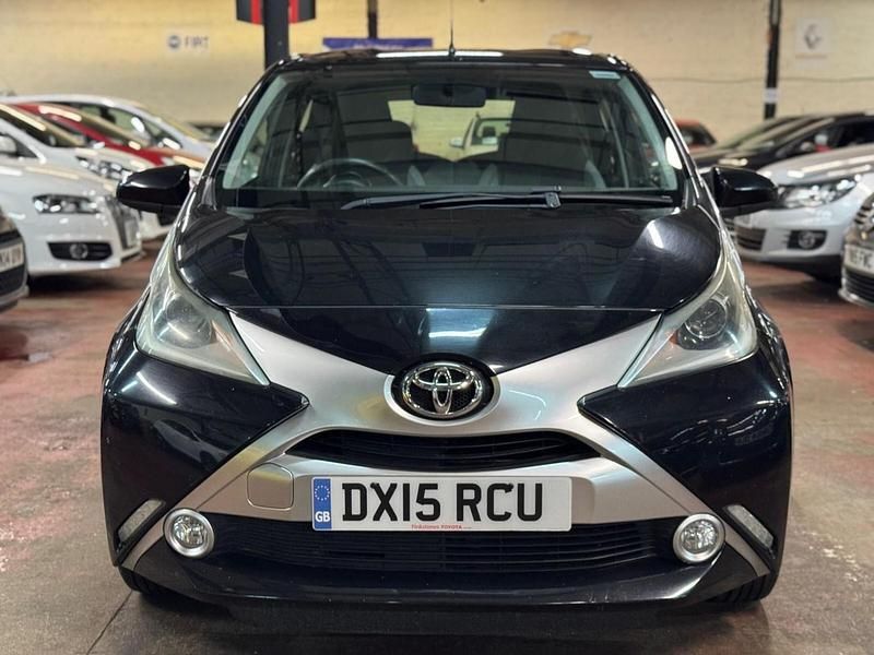 Used Toyota Aygo X-clusiv 2015 Black Hatchback