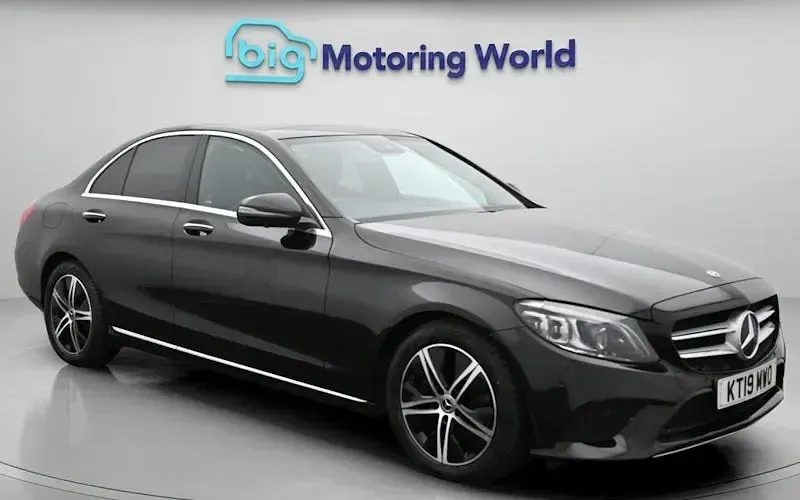 Used Mercedes C200 Premium Plus 198 HP (145 kW) 2019 Sedan