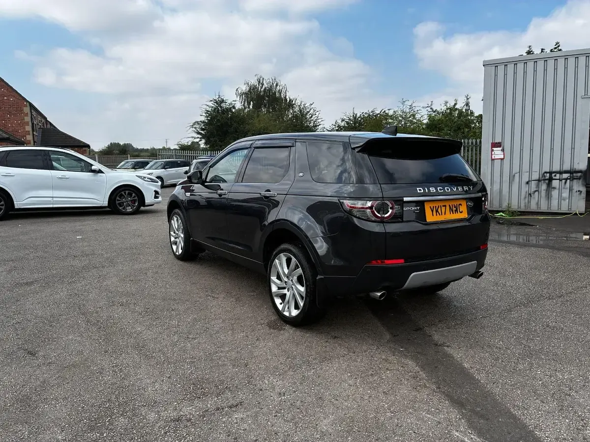 Used Land Rover Discovery 5 HSE Luxury 2017 Grey SUV