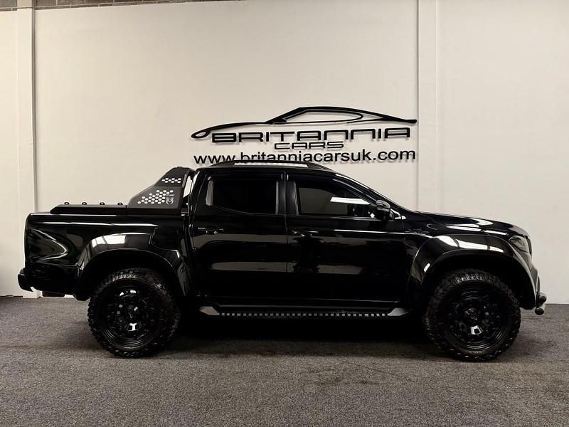 Used Mercedes X350 2019 Black Pickup