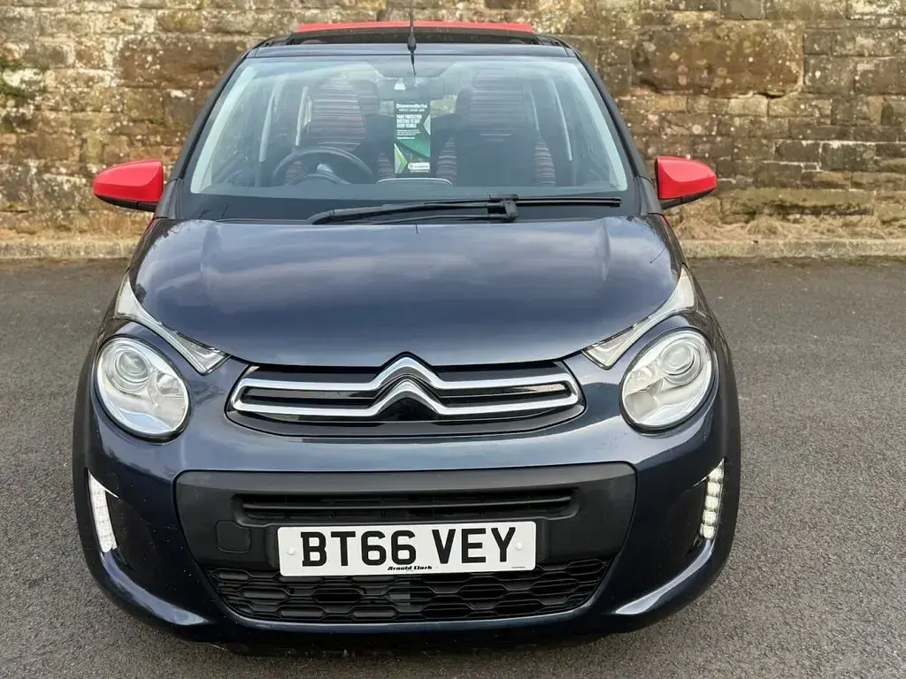 Used Citroën C1 Feel 82 HP (60 kW) 2016 Blue Hatchback