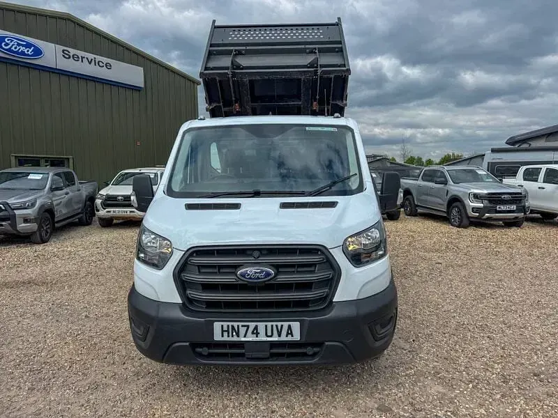 Usado Ford Transit Select 131 CV (96 kW) 2024 Blanco Descapotable