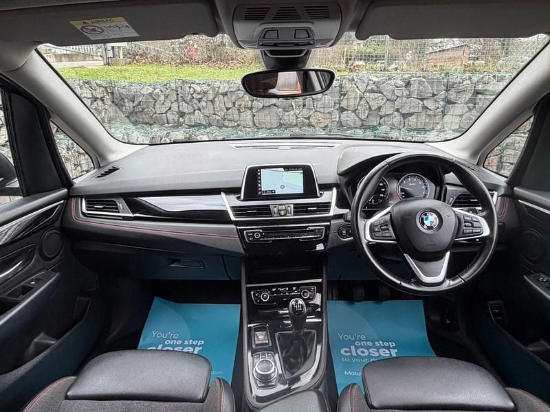 Used BMW 218 Sport Line 2018 Imperial blue metallic Estate