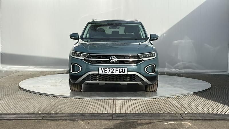 Used VW T-Roc Style 190 HP (139 kW) 2022 Blue SUV