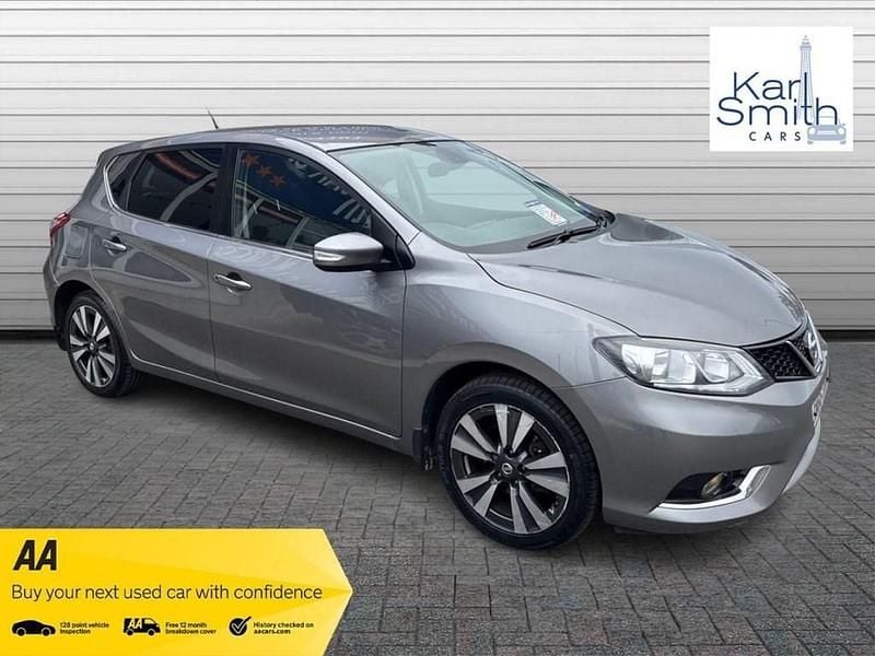 Grey Used 2017 Nissan Pulsar N-Connecta Hatchback | £5,798 (Fair price) - Image 1/4