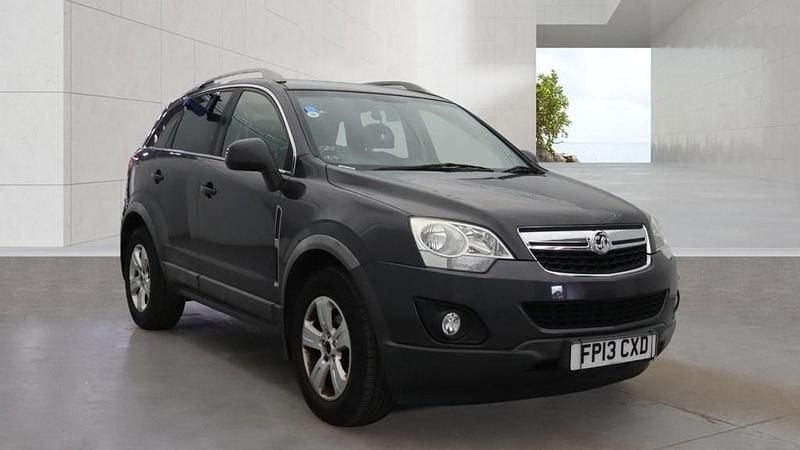 Usado Vauxhall Antara 163 HP (119 kW) 2013 Cinzento SUV