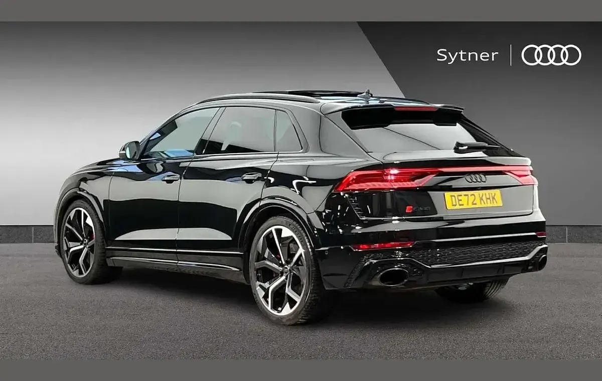 Used Audi Q8 Advanced 591 HP (434 kW) 2022 Black SUV
