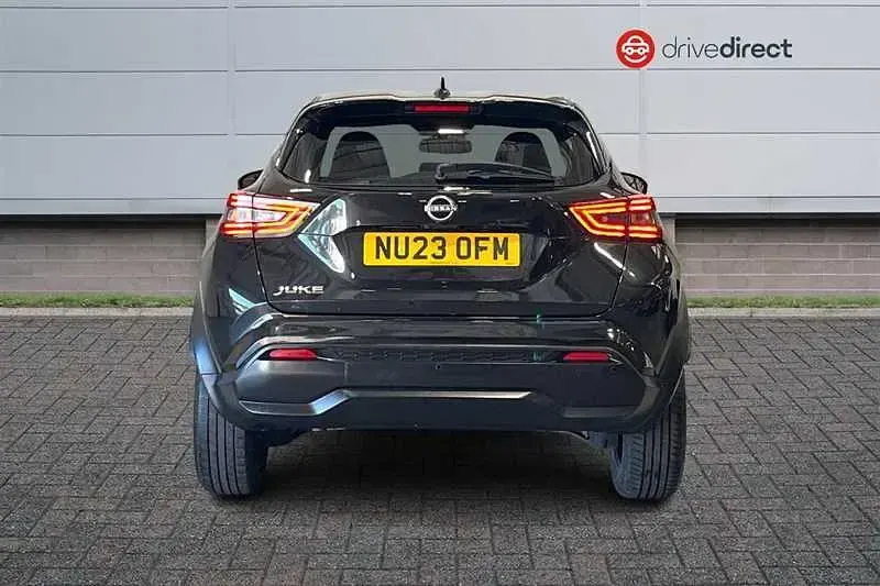 Used Nissan Juke N-Connecta 114 HP (83 kW) 2023 Black SUV