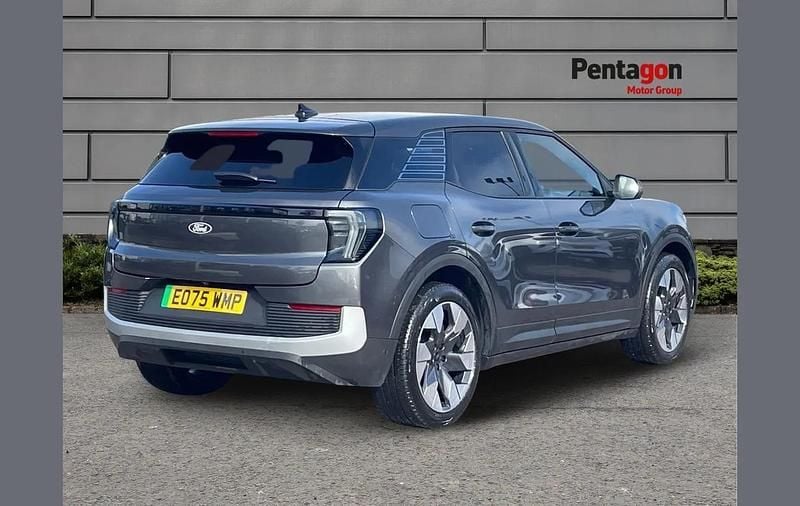 Used Ford Explorer Premium 210 kW (286 HP) 2025 Grey SUV