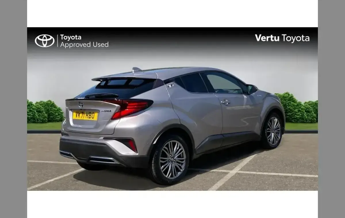 Used Toyota C-HR 184 HP (135 kW) 2021 Silver SUV