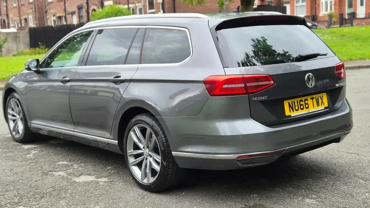 Used VW Passat GT 150 HP (110 kW) 2016 Grey Estate