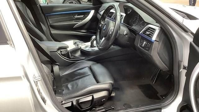 Used BMW 320 M Sport 184 HP (135 kW) 2019 Silver Estate