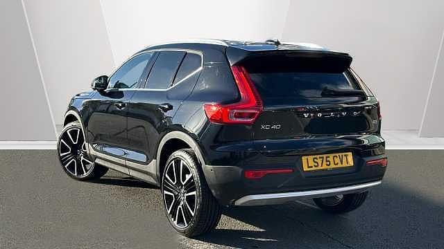Used Volvo XC40 Ultra 161 HP (118 kW) 2025 Black SUV