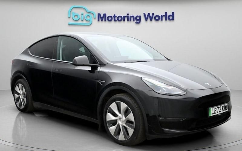 Used Tesla Model Y Long Range AWD 286 kW (389 HP) 2025 SUV