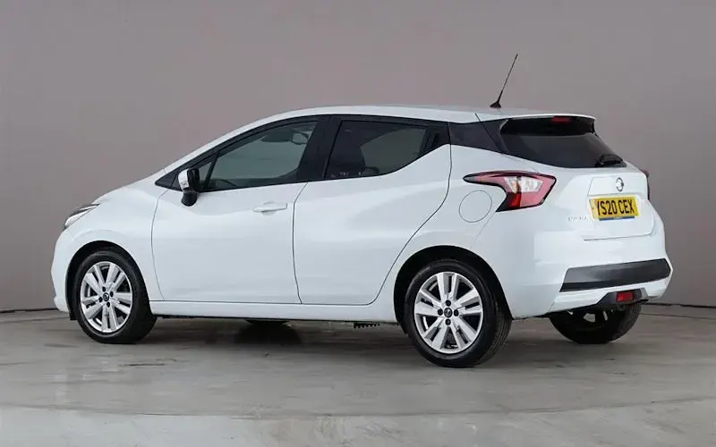 Używany Nissan Micra Acenta 101 KM (74 kW) 2020 Biały Hatchback