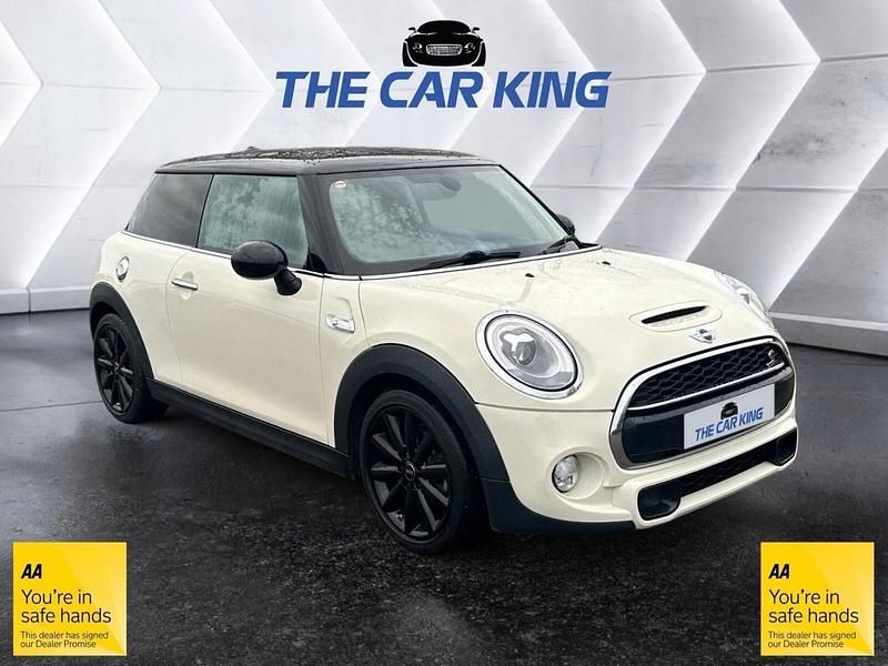 White Used 2016 Mini Cooper S Hatch Hatchback | £9,980 (Good price) - Image 1/4