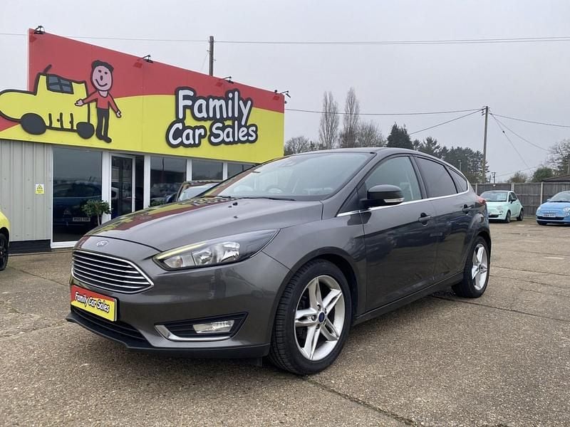 Used Ford Focus Titanium 2016 Grey Hatchback