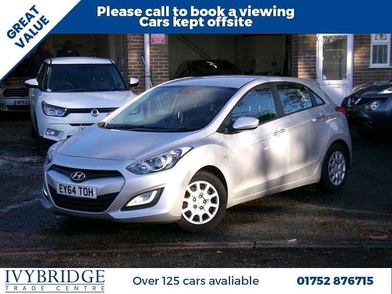 Silver Used 2014 Hyundai i30 Classic Hatchback | £3,295 (Fair price) - Image 1/2