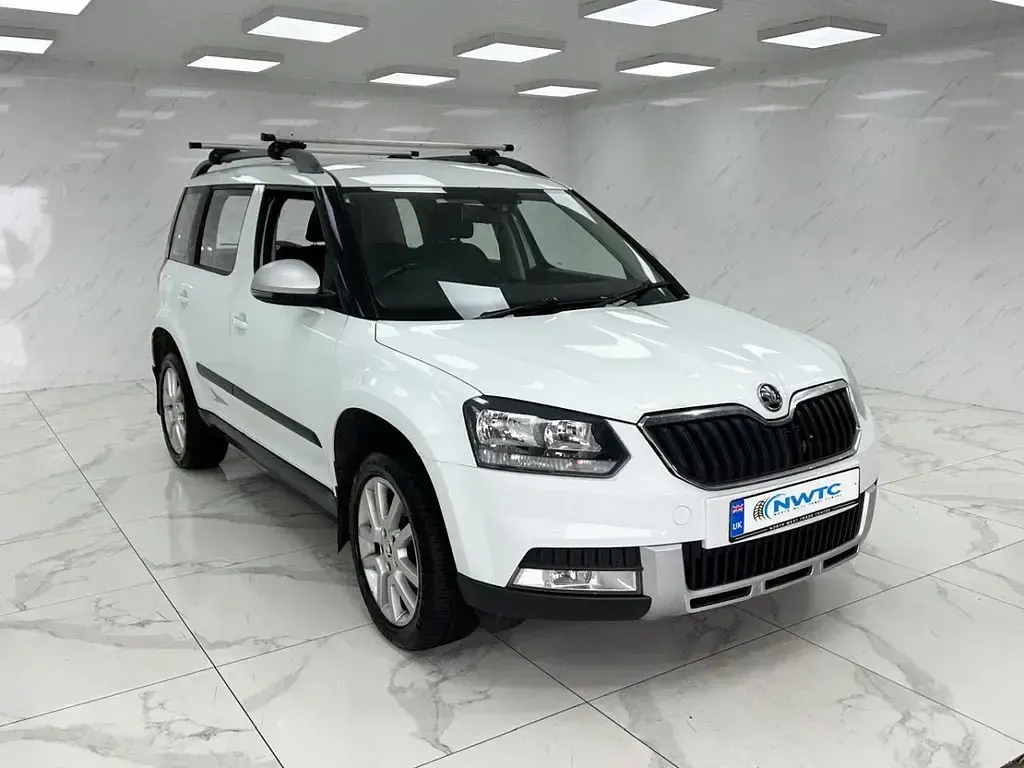 Used Skoda Yeti 110 HP (80 kW) 2014 White SUV
