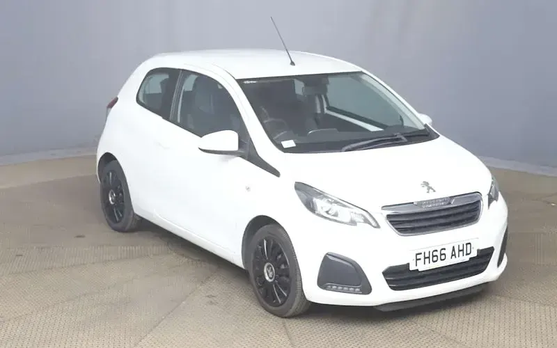 Used Peugeot 108 Active 68 HP (50 kW) 2016 Hatchback