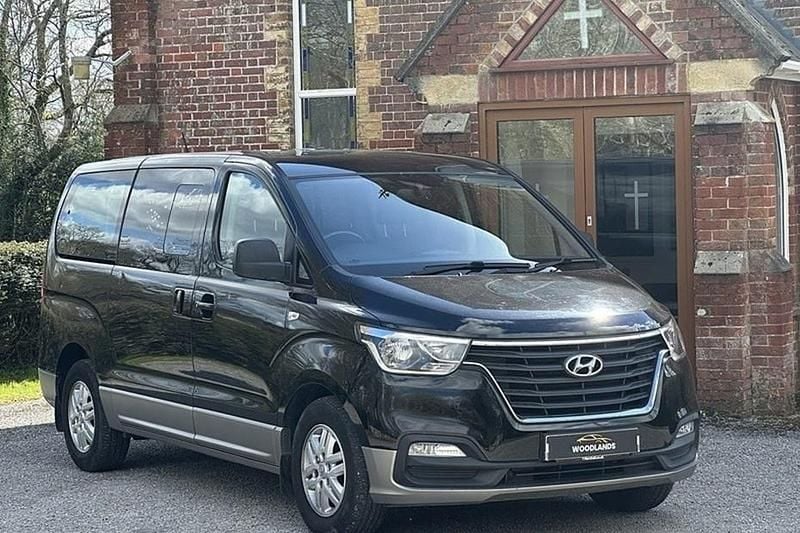 Used Hyundai I800 SE 136 HP (100 kW) 2019 Black MPV