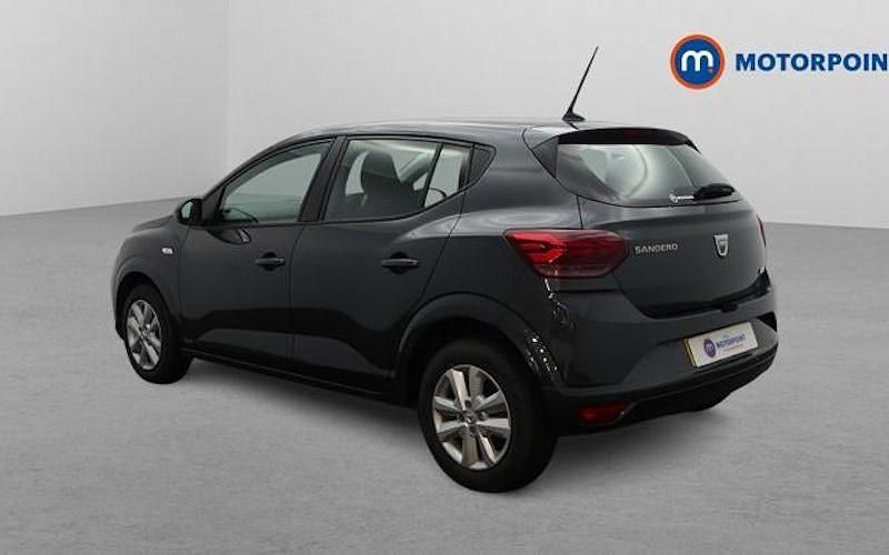 Used Dacia Sandero Comfort 101 HP (74 kW) 2022 Hatchback