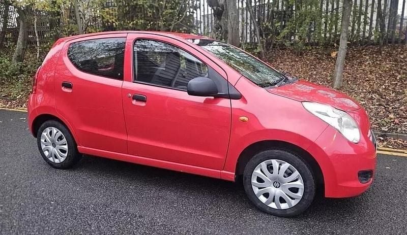 Red Used 2011 Suzuki Alto Hatchback | £2,499 (A bit pricey) - Image 1/4