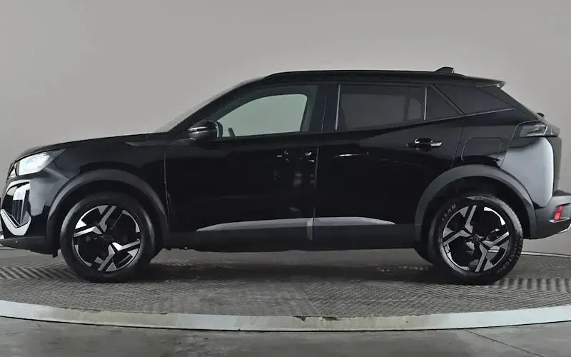 Used Peugeot 2008 Allure 131 HP (96 kW) 2024 Black SUV