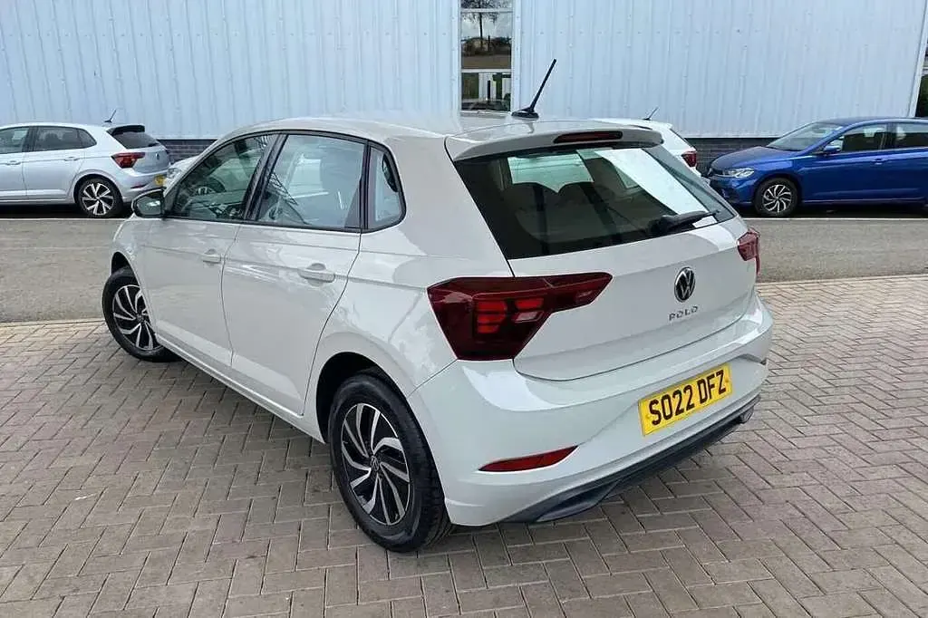 Used VW Polo Life 94 HP (69 kW) 2022 Grey Hatchback